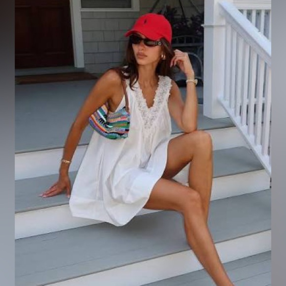 Helsa Mini Dress With Lace in Tech Poplin in White, size small, nwot - Picture 2 of 7